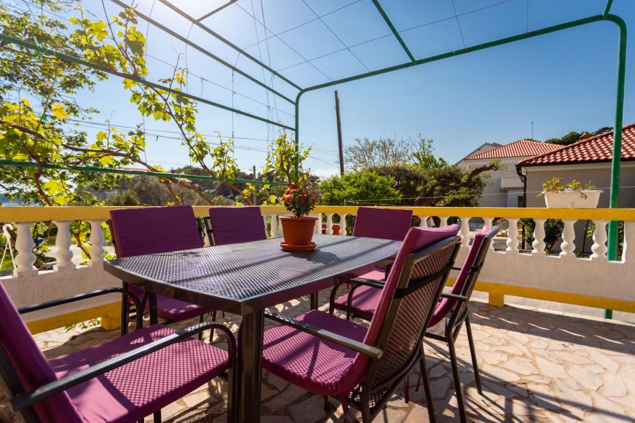 Apartmani Bozica Barbat na Rabu Экстерьер фото